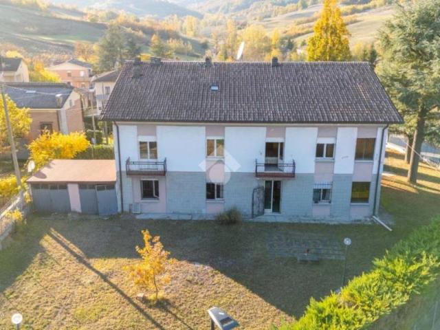 Villa Indipendente in vendita a Colline Matildiche, Re