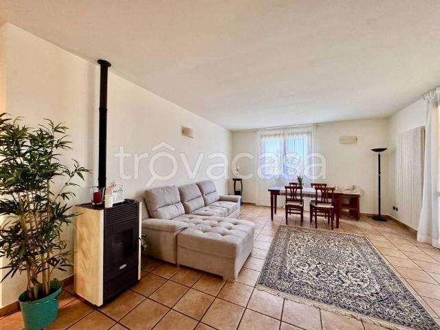 Villa Indipendente in vendita a Villa di Gemmano, Gemmano