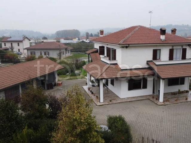 Villa Indipendente in vendita a Piemonte, Asti