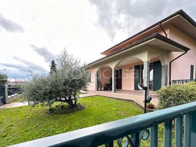 Villa Indipendente in vendita a Unione di comuni Montana Lunigiana, Villafranca In Lunigiana