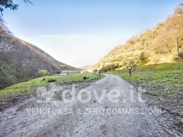 Villa Indipendente in vendita a Val Liona, Villaga