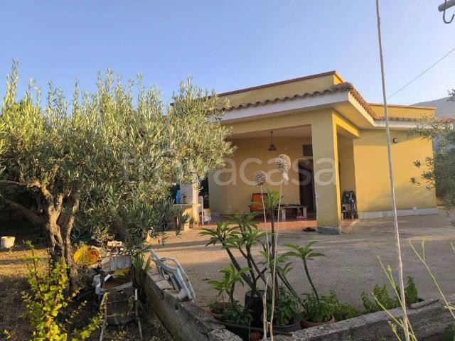 Villa Indipendente in vendita a Carini, Sicilia