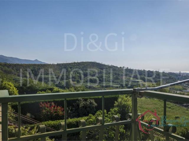 Villa Indipendente in vendita a Villanova D'albenga, Liguria