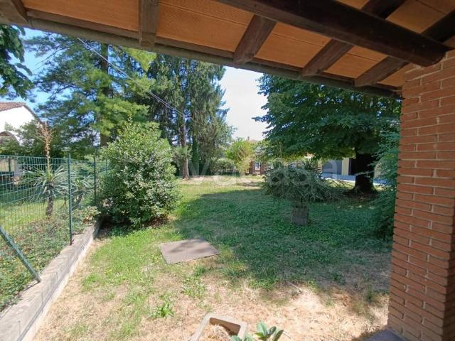 Villa Indipendente in vendita a Cascina Tiberia, Voghera