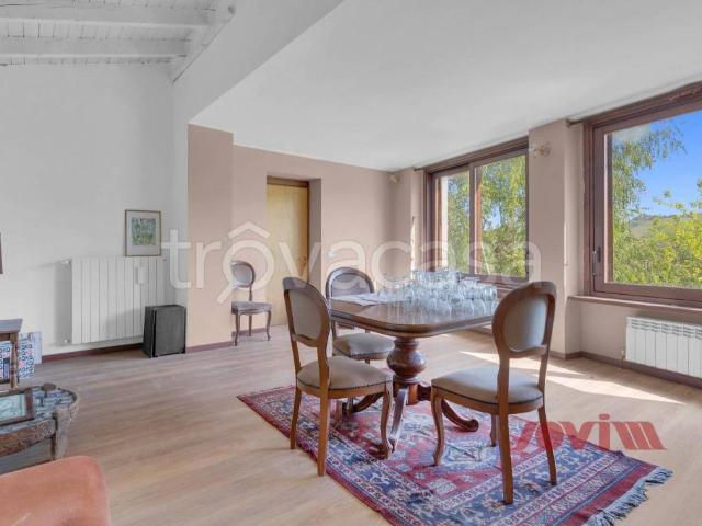 Villa Indipendente in vendita a Casanova, Volpedo