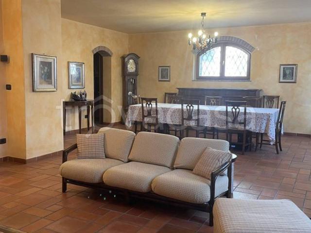 Villa Indipendente in vendita a Muzzano, Zelo Buon Persico