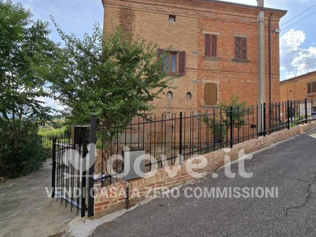 Villa Indipendente in vendita a Abbadia di Montepulciano, Abbadia Di Montepulciano