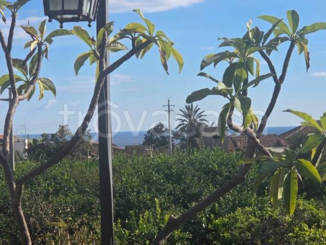 Villa Indipendente in vendita a Pozzillo Superiore, Acireale