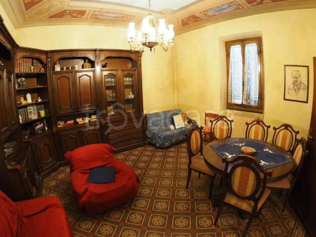 Villa Indipendente in vendita a Agliana, Pistoia