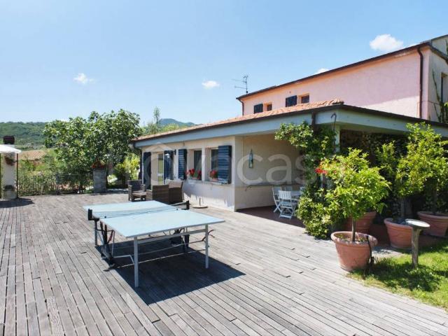 Villa Indipendente in vendita a Agnone, Molise
