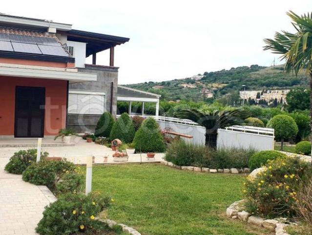 Villa Indipendente in vendita a Agropoli, Campania