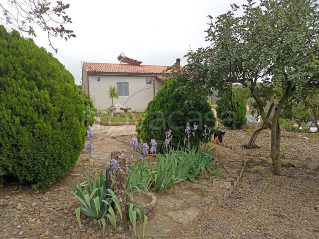 Villa Indipendente in vendita a Aidone, Sicilia