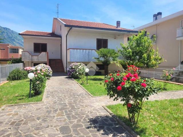 Villa Indipendente in vendita a Caudisi, Airola