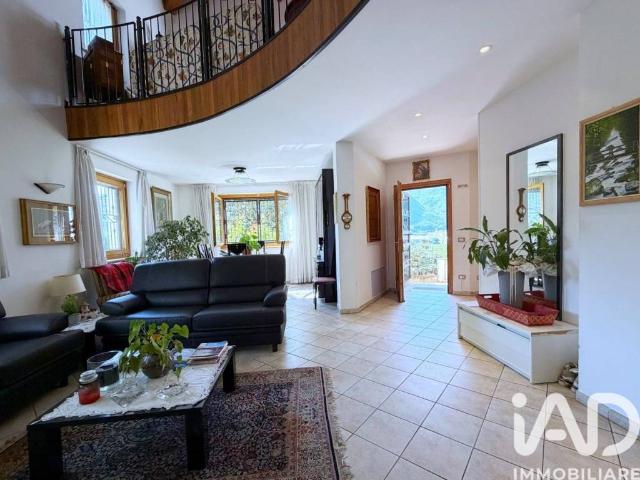Villa Indipendente in vendita a Comunità della Vallagarina, Ala