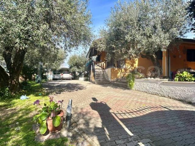 Villa Indipendente in vendita a Roma Capitale, Lazio