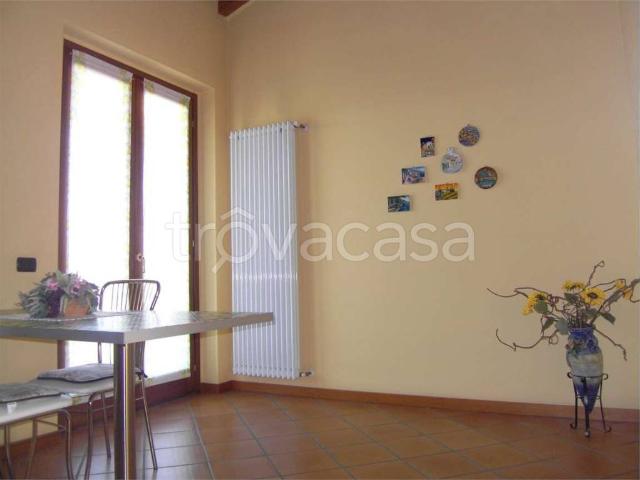 Villa Indipendente in vendita a Albavilla, Como