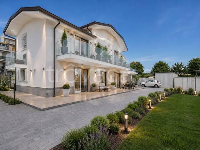 Villa Indipendente in vendita a Albenga, Liguria