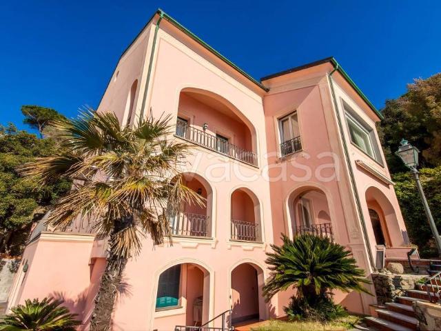 Villa Indipendente in vendita a Albisola Capo, Albisola Superiore