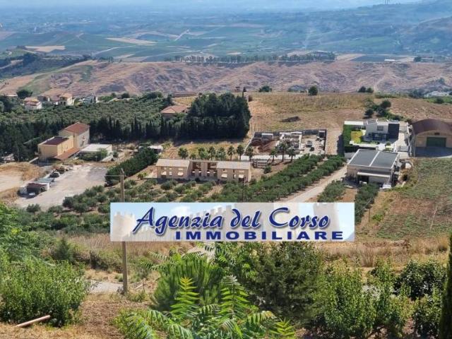 Villa Indipendente in vendita a Alcamo, Sicilia