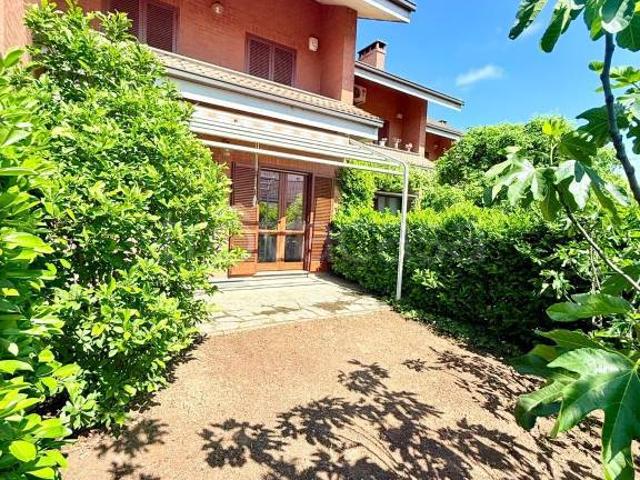 Villa Indipendente in vendita a Piemonte, Alessandria