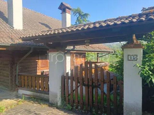 Villa Indipendente in vendita a Alta Val Tidone, Caminata