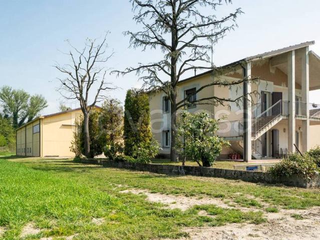 Villa Indipendente in vendita a Unione Terre di Pianura, Malalbergo