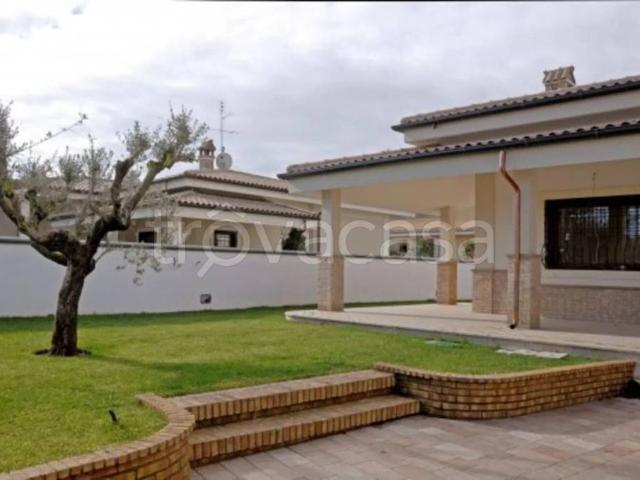 Villa Indipendente in vendita a Roma Capitale, Lazio