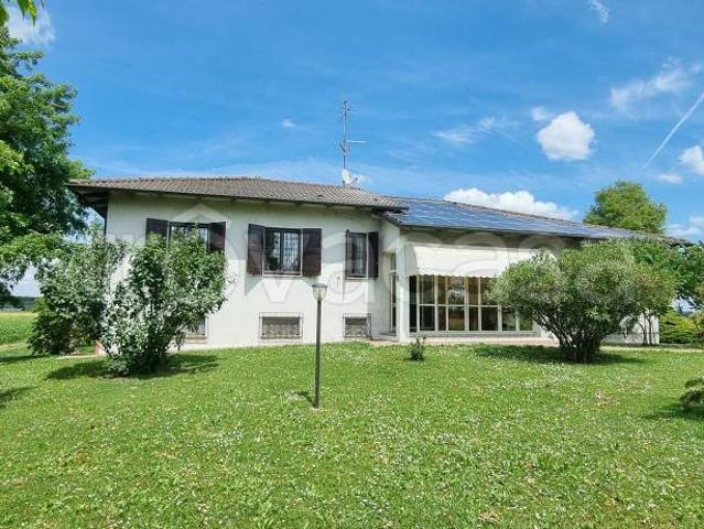 Villa Indipendente in vendita a Unione Terre d'Acqua, Anzola Dell'emilia