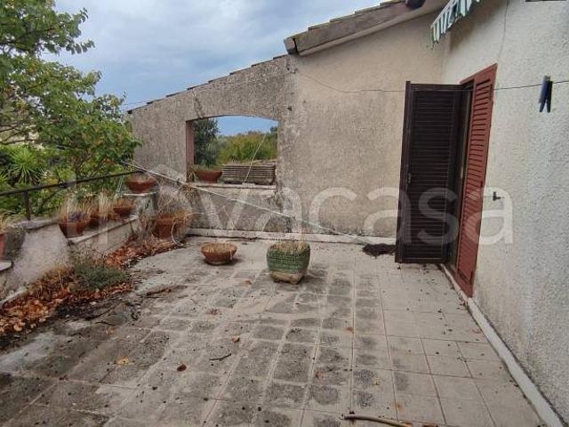 Villa Indipendente in vendita a Valle Carniera, Aprilia