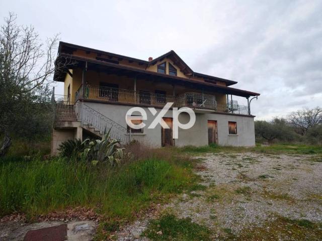 Villa Indipendente in vendita a Aquara, Salerno