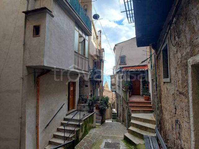 Villa Indipendente in vendita a Aquara, Campania