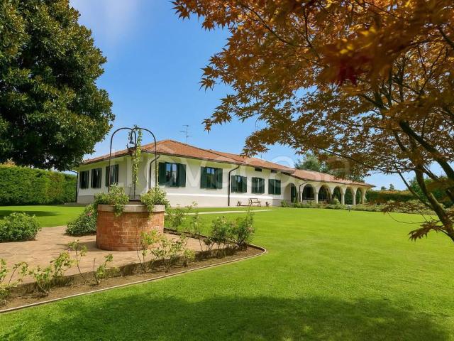 Villa Indipendente in vendita a Aquileia, Friuli-Venezia Giulia