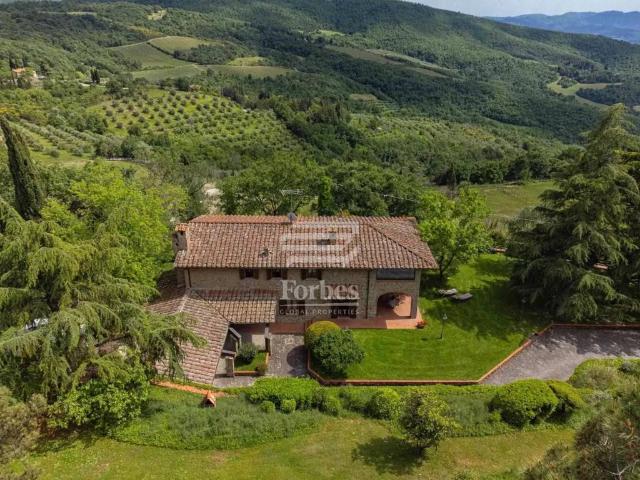 Villa Indipendente in vendita a Palazzo Del Pero, Toscana