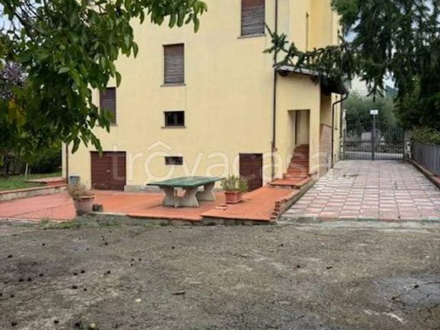 Villa Indipendente in vendita a Quarata, Arezzo