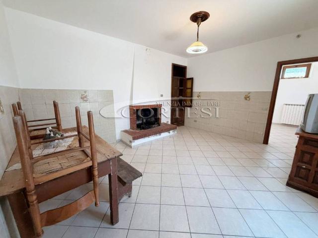 Villa Indipendente in vendita a Palazzo Del Pero, Toscana