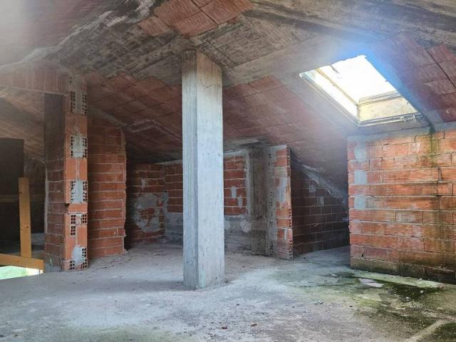 Villa Indipendente in vendita a Piemonte, Asti