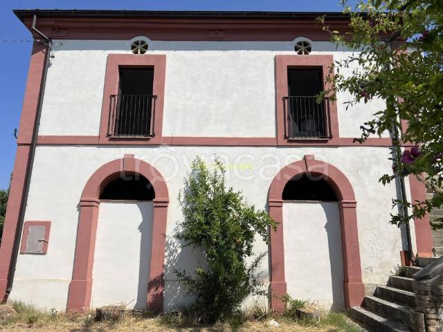 Villa Indipendente in vendita a Atri, Abruzzo