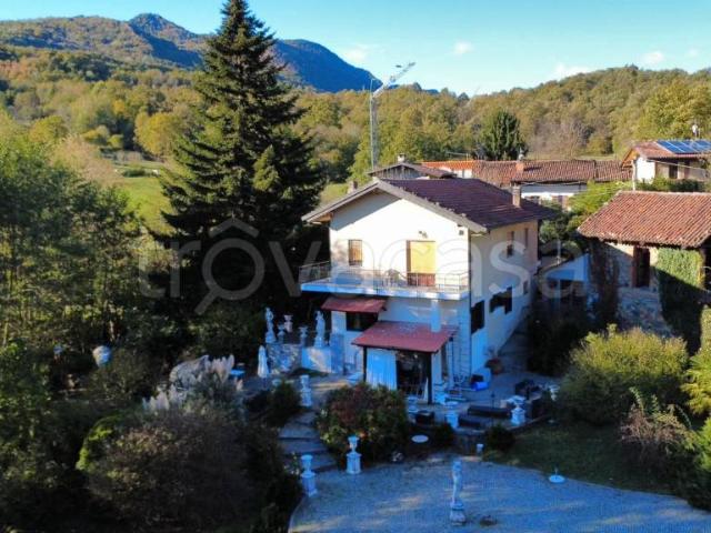 Villa Indipendente in vendita a Borgata Girba, Piemonte