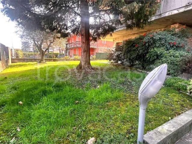 Villa Indipendente in vendita a Castel D'azzano, Veneto