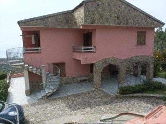 Villa Indipendente in vendita a Santa Marina, Campania