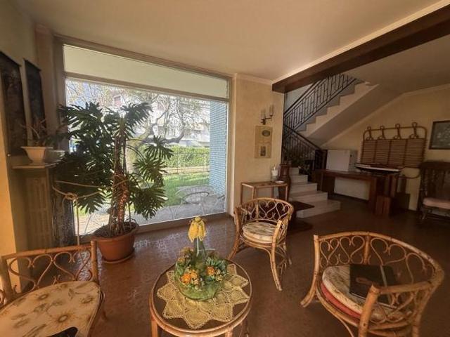 Villa Indipendente in vendita a Telgate, Lombardia