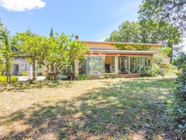 Maison vente à Nîmes, Uzès