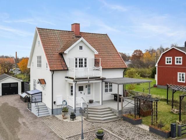 Villa till salu i Hallsberg, Örebro