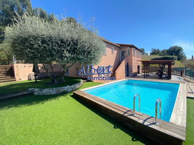 Villa vente à Arrondissement de Toulon, Ollioules