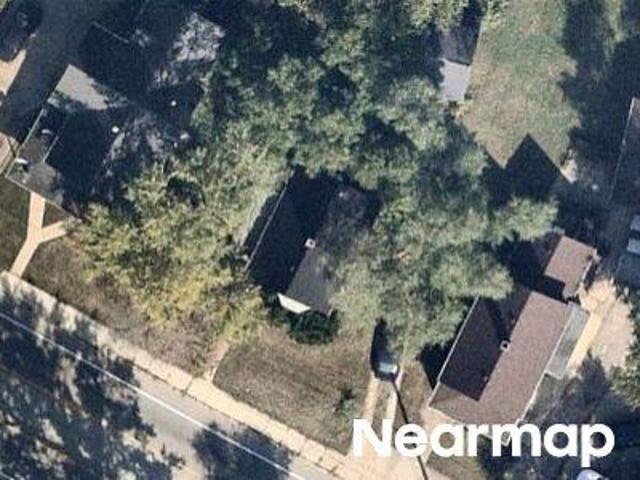 House for sale in Elgin, Illinois
