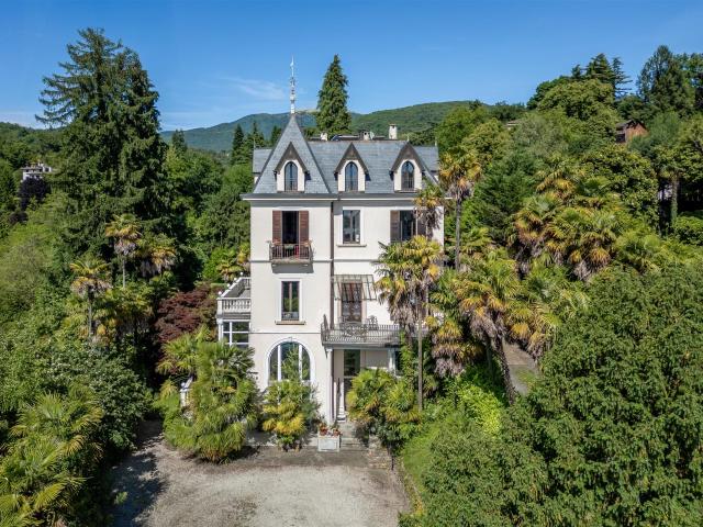 Casa in vendita a Creva, Luino