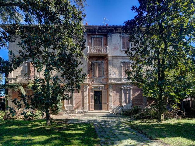 Villa Indipendente in vendita a Piemonte, Alessandria
