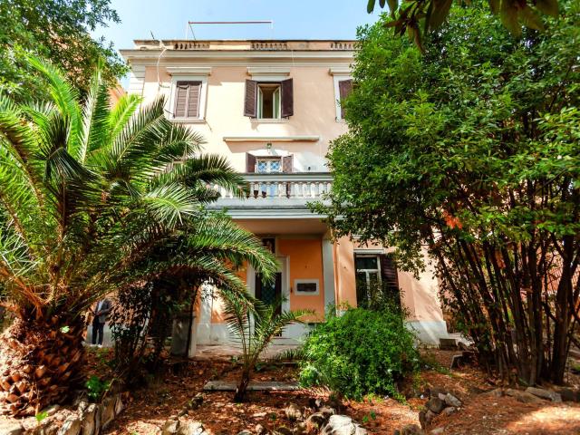 Villa Indipendente in vendita a Monteverde, Roma