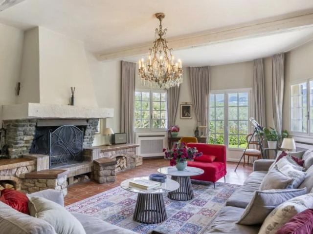 Maison location à Neufchâteau, Grand