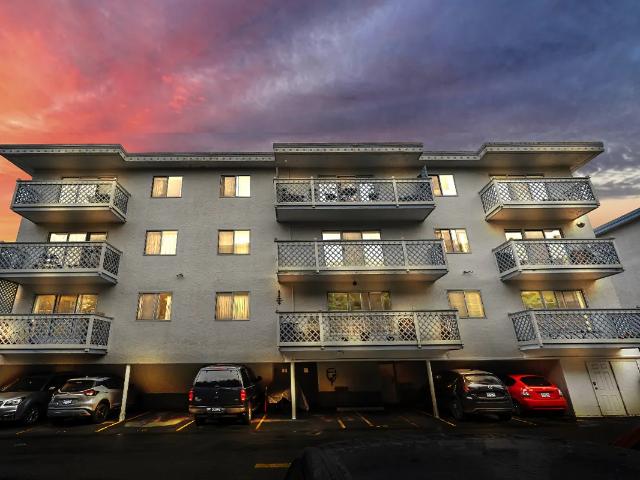 Apartment for rent in James Bay, Victoria